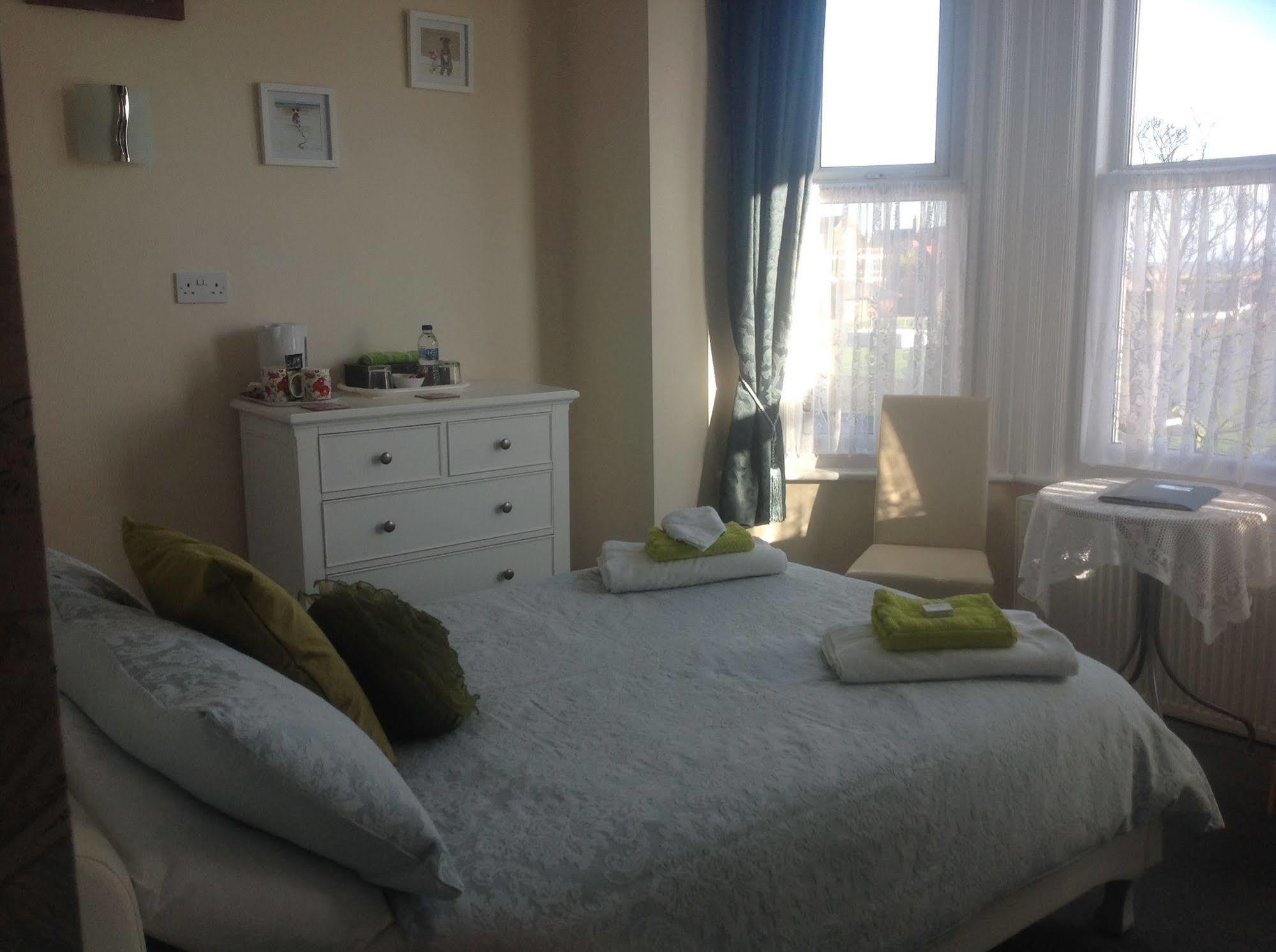 Cleasewood Guest House Горад Грэйт Ярмут Екстериор снимка